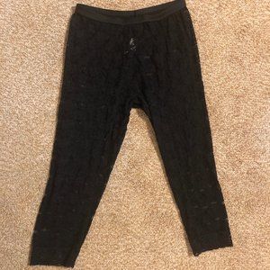 Black Lace Capri Leggings